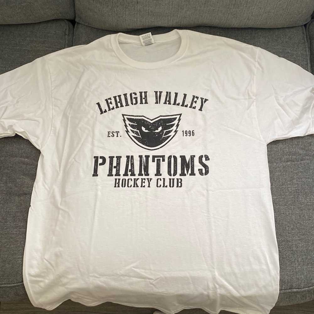 Mens XL Lehigh valley phantoms shirt great condition